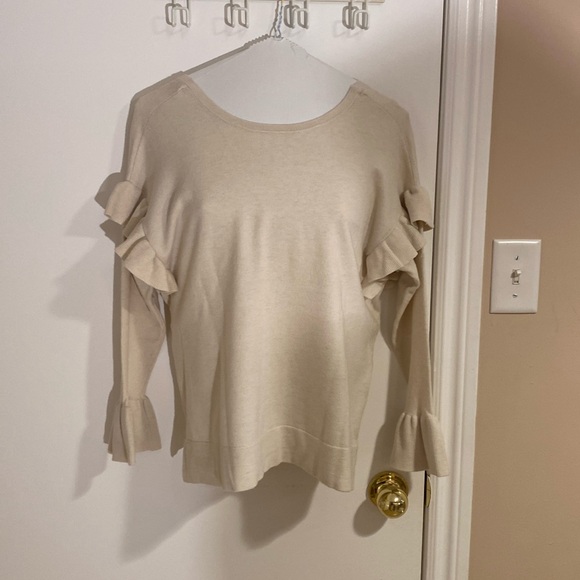 Beautiful cream coloured 100% cotton sweater - Picture 1 of 2